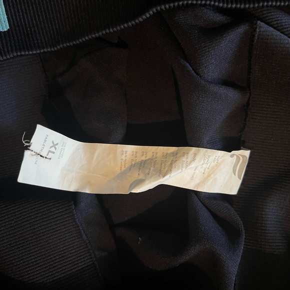 Fabletics Leggings - Picture 7 of 7